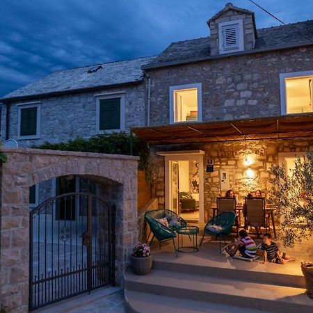 Villa Nona VI - Boutique Stone House Bol Esterno foto