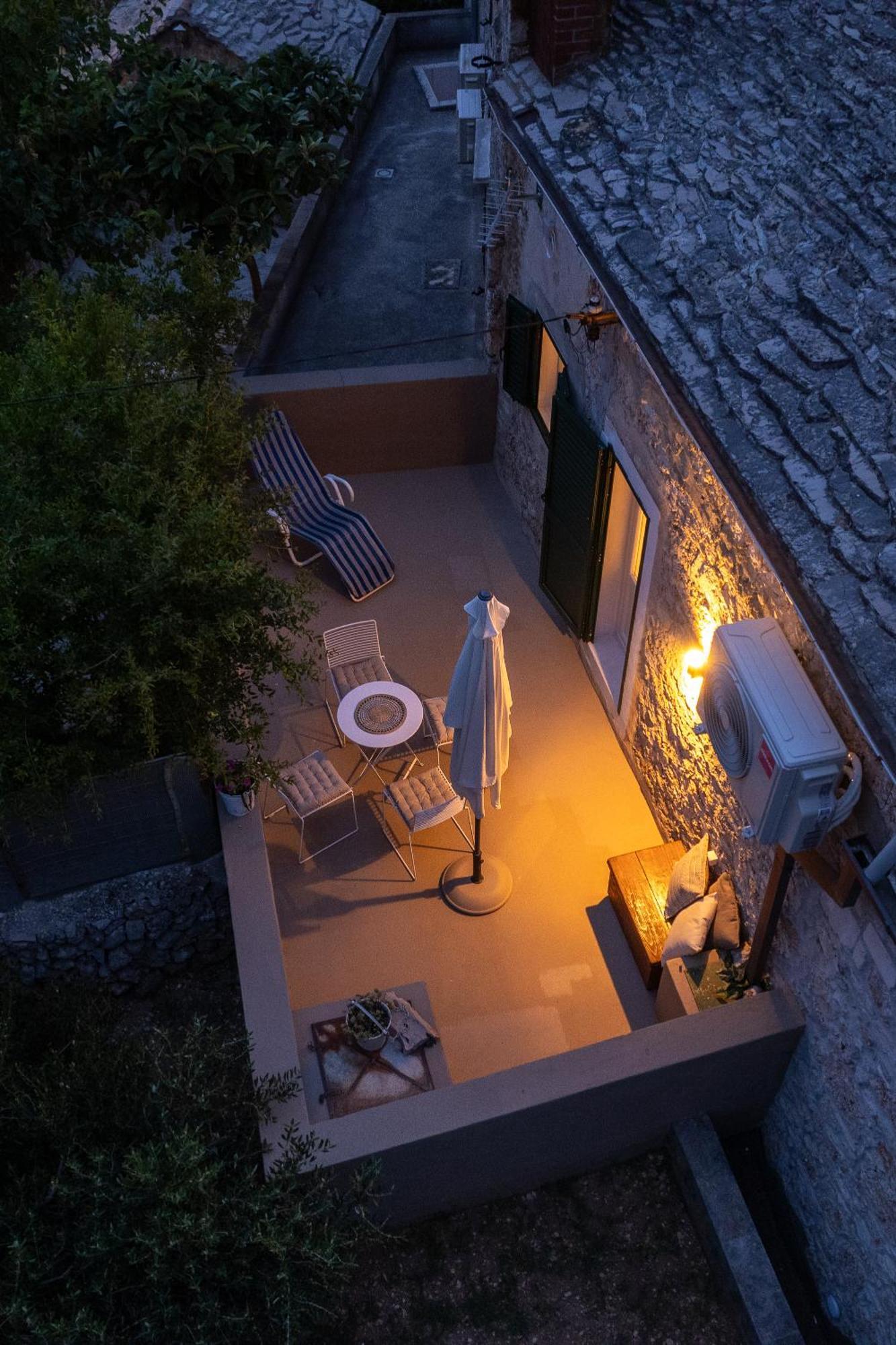 Villa Nona VI - Boutique Stone House Bol Esterno foto